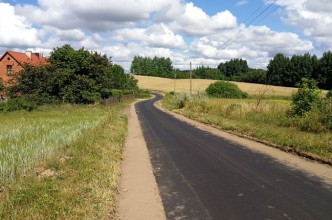 Zdjęcie do:  Nowe nawierzchnie asfaltowe już gotowe