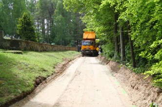 Zdjęcie do:  Betonowa droga w Piasznie