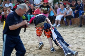 Zdjęcie nr 17 do galerii: Piknik ekologiczny nad jeziorem Długim w Tuchomku