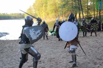 Zdjęcie nr 17 do galerii: Jezioro Naleton - Piknik archeologiczny 