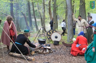 Zdjęcie nr 47 do galerii: Jezioro Naleton - Piknik archeologiczny 