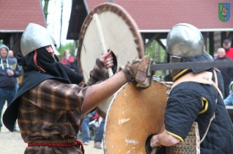 Zdjęcie nr 81 do galerii: Jezioro Naleton - Piknik archeologiczny 