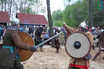 Zdjęcie nr 83 do galerii: Jezioro Naleton - Piknik archeologiczny 