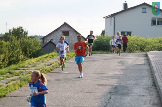 Zdjęcie nr 69 do galerii: VI Bieg Uliczny - Tuchomska Pętla 2013