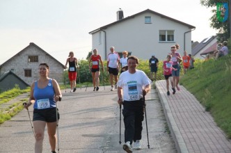 Zdjęcie nr 73 do galerii: VI Bieg Uliczny - Tuchomska Pętla 2013