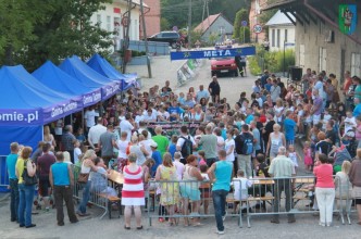 Zdjęcie nr 84 do galerii: VI Bieg Uliczny - Tuchomska Pętla 2013